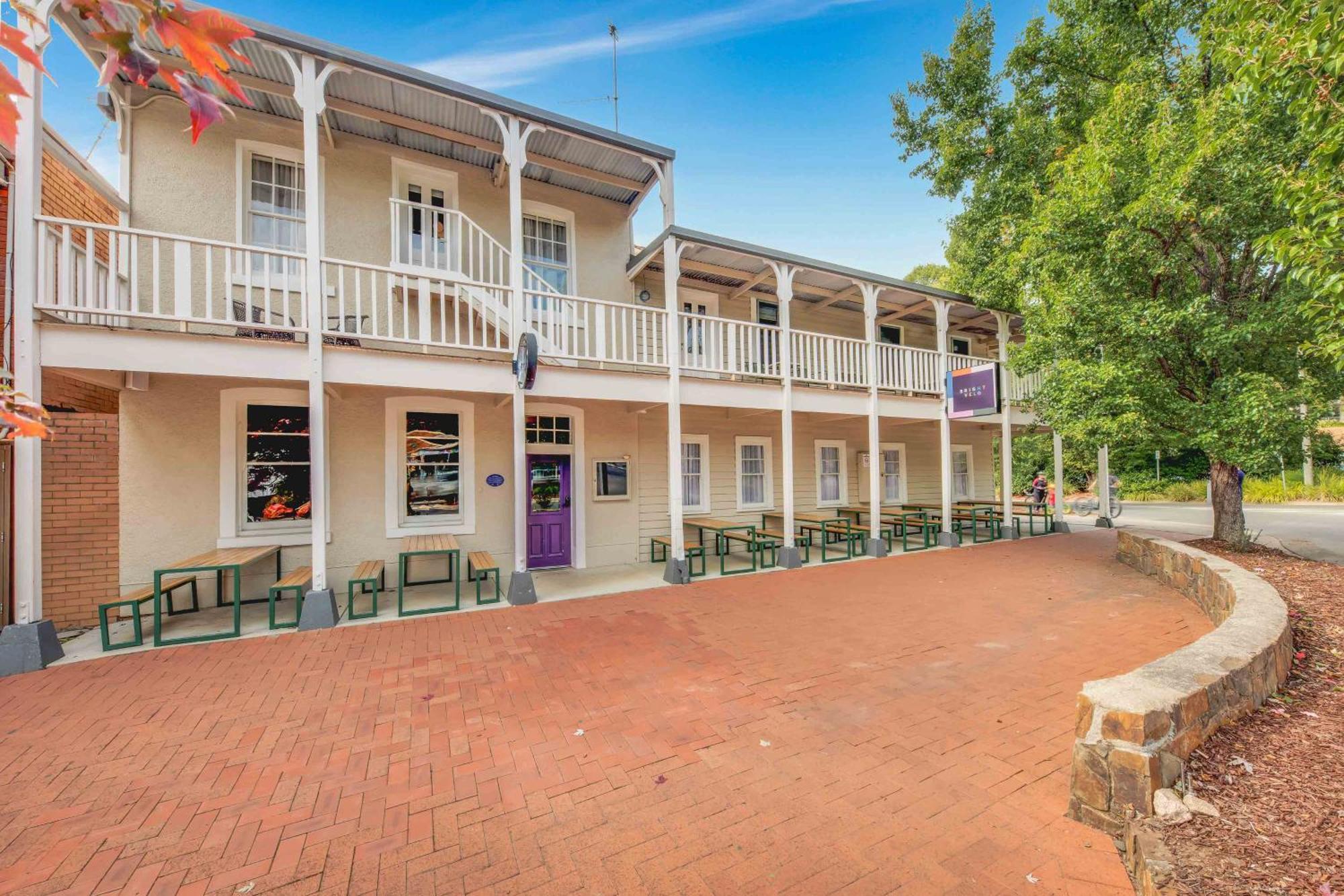 Bright Velo Hotel Exterior photo