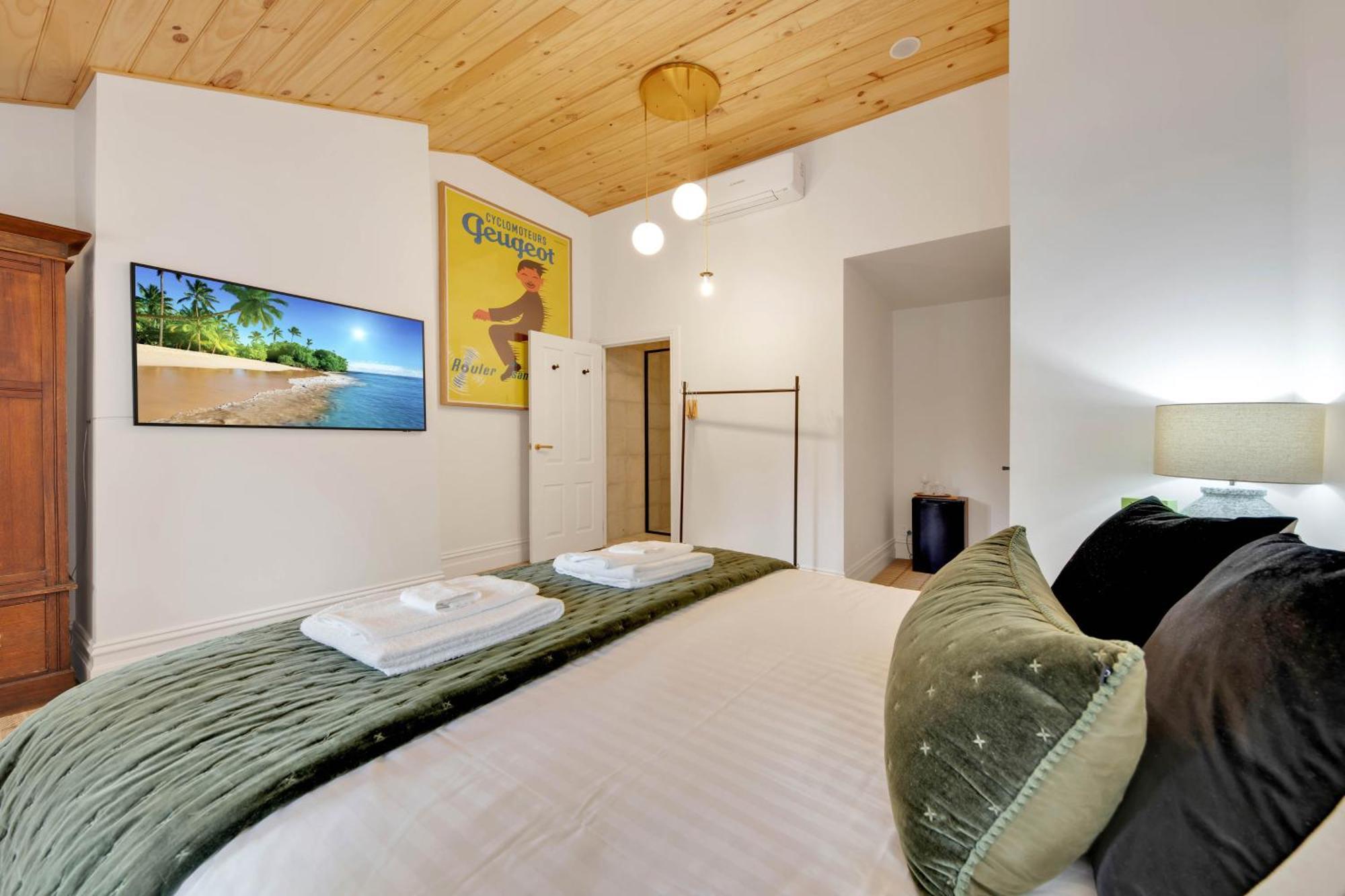 Bright Velo Hotel Room photo